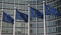 Beim EU-Gipfel in Brüssel wird erneut über Eurobonds gesprochen. Die Kanzlerin lehnt diese kategorisch ab.