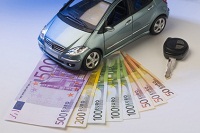 CHECK24 Autokreditatlas 2012: Männer erhalten höhere Darlehen